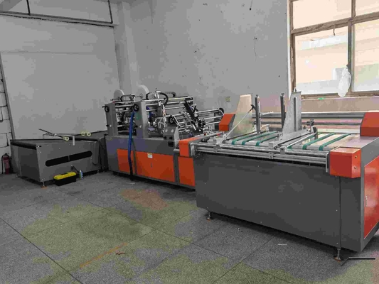 नालीदार बॉक्स स्वचालित फ़ोल्डर ग्लूइंग मशीन 6600 * 2100 * 1600 मिमी